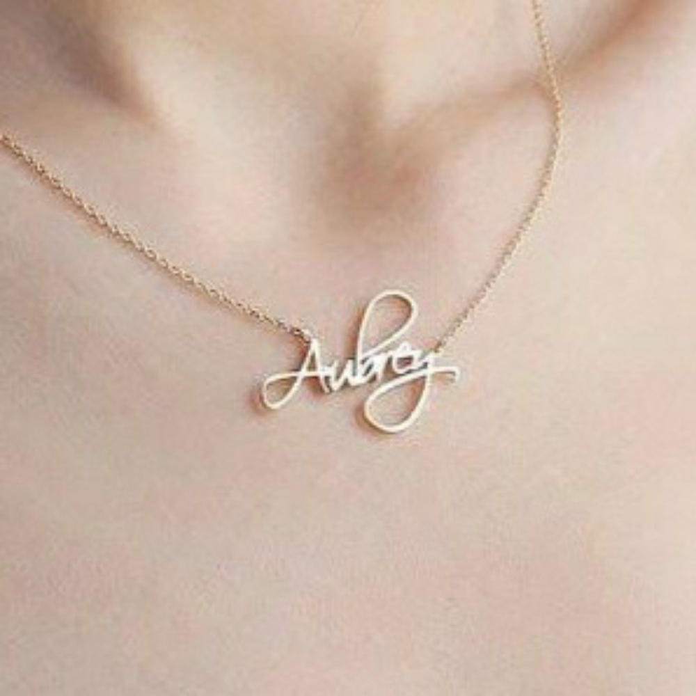 Jewelry - Picture 3 of 4